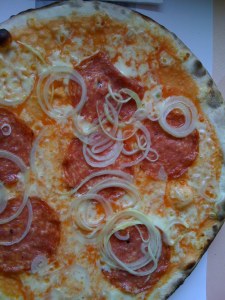 Pizza Salami et Cipolla