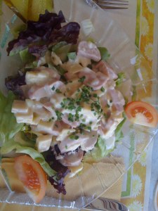 Wurst Käse Salat