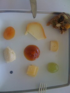 Selection of portugese cheese with pumpkin jam and fruit bread
